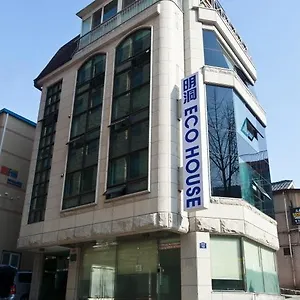 Myeongdong Ecohouse 2* Seúl